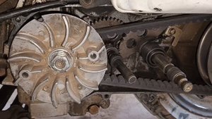 Нужен ли кикстартер на 157 qmj ?