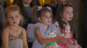 На спектакле в стране  Эльфов.