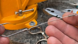 Изготовление инструмента для гибки проволоки (изготовление крючка с проволочной спиралью) 🐠🐋🐟