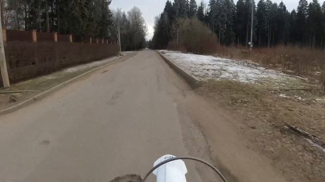 газ 💨 на regulmoto nibbi 300🔥💪 смотреть онлайн