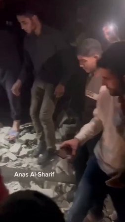 ВВС Израиля атаковали ячейку ХАМАС, которая пыталась украсть гуманитарную помощь, несколько человек