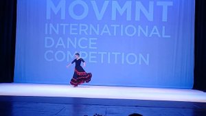 Фламенко от балета Лауренсия, Бетина Бонева