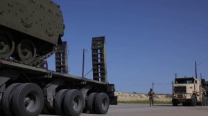 Бронетехнику стягивают в Вашингтон в рамках подготовки к военному параду в честь 250-летия армии США