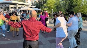 Танцуем... 23.05.25...