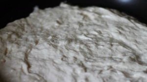 Быстрая пицца на сковороде