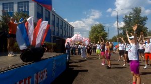 "ЗАБЕГ.РФ" в поселке Мстера. Торжественное открытие и разминка перед стартами