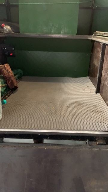 Вездеход Тактик коврик в кунг и стол Short shorts