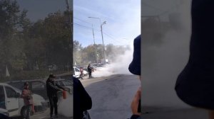 У курьера загорелся электровелосипед