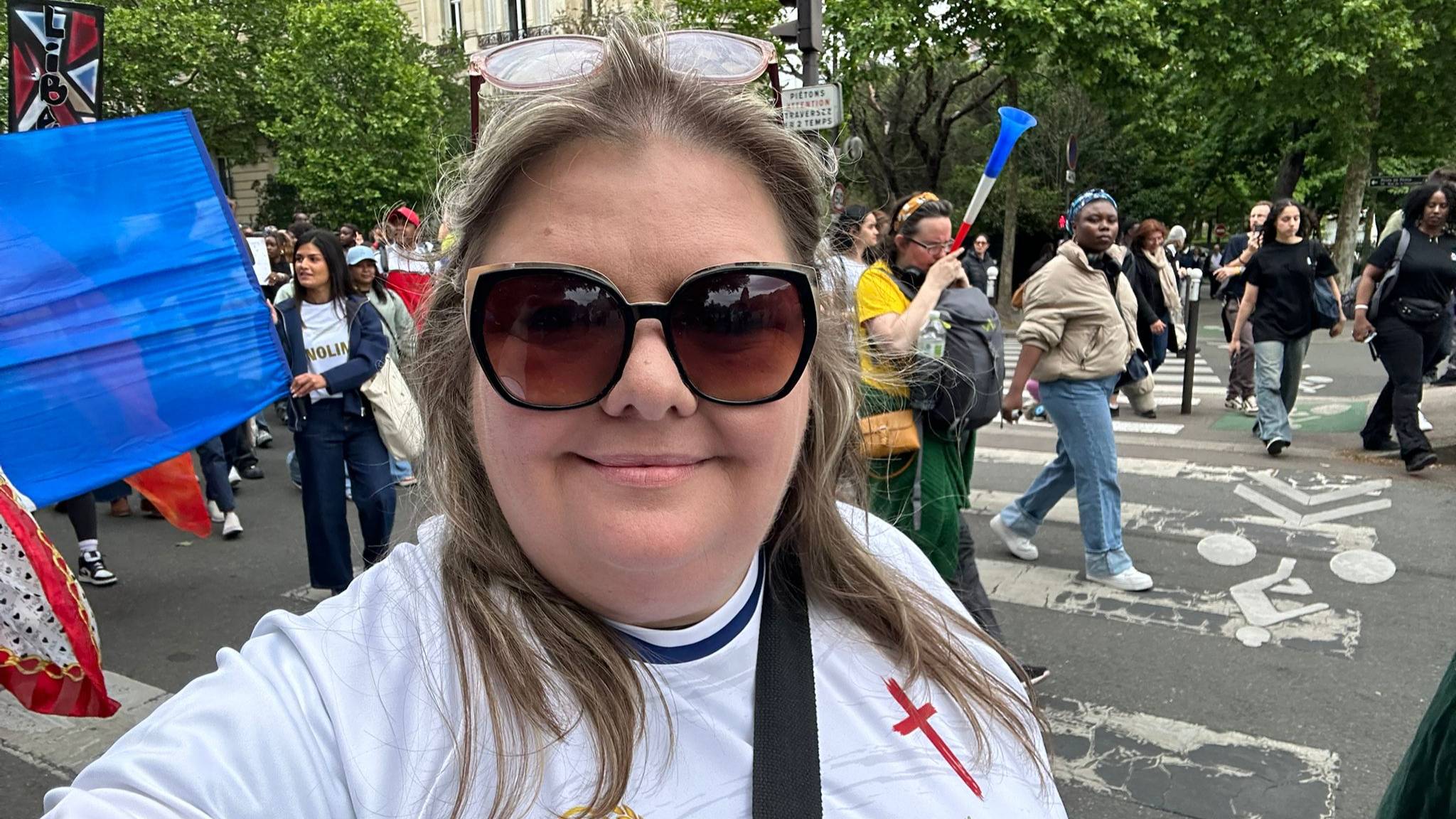 ПОМАЗАНИЕ ПРОБУЖДЕНИЯ. Марш Иисуса Париж 24.05.25 Yana Titova New Stream Ministry