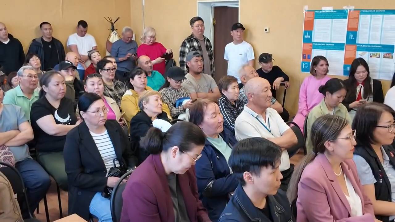 Якутск - встреча жителей СНТ "САТАЛ" с  ОА г. Якутска, Якутской Гордумы, АО СТНГ от 22.05.2025г.