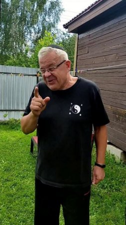 СПОРИТЬ С ЖЕНЩИНОЙ