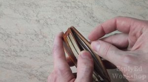 Обзор картхолдера из кожи с тиснением розы