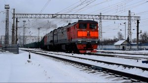 Тепловоз 2ТЭ10М-2360. Отправление.