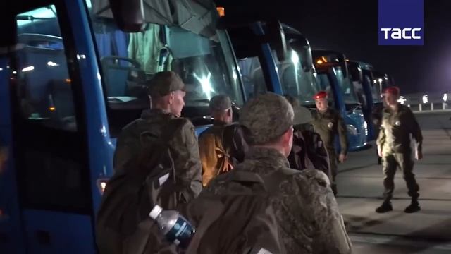 Министерство обороны России опубликовало видео прибытия в Подмосковье самолета, на борту которог...