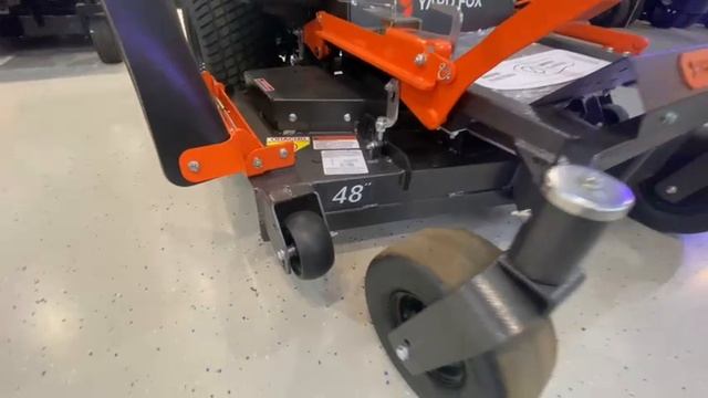 Садовый райдер Yard Fox TZ 122 SH