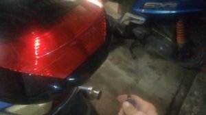 Универсальный кофр для скутера на 18 литров с озона.