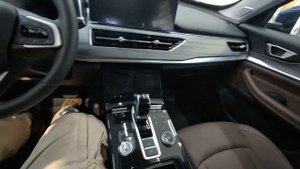 Lada X- cross 8? полный привод 7 мест