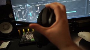 ЛЕГКИЕ БЕСПРОВОДНЫЕ ИГРОВЫЕ НАУШНИКИ ДО 3000 - VGN VXE SIREN V1