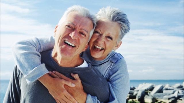 Счастливые старики (позитивный ролик) смотреть онлайн