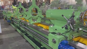 Токарный станок 1М65-8
РМЦ 8000мм.