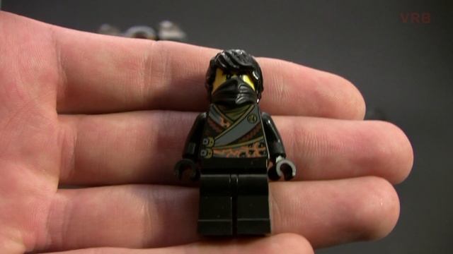 Обзор набора LEGO 70723 серии NinjaGo «Внедорожник Молния».