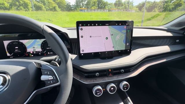 Новый Skoda Superb 2024 смотреть онлайн