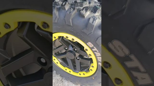 CFORCE 800 HO с колесами от Overland смотреть онлайн