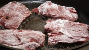 Говядина с луком и морковью