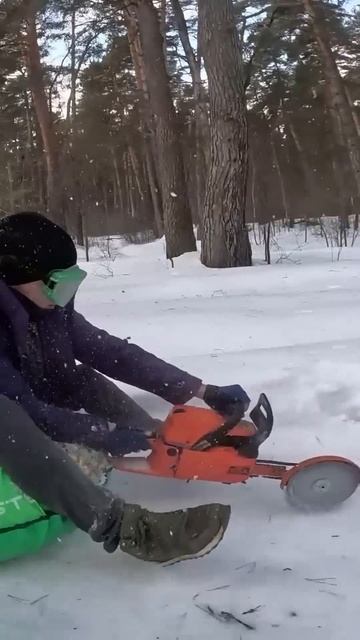 ЛУЧШАЯ НАСАДКА ДЛЯ БЕНЗОПИЛЫ смотреть онлайн