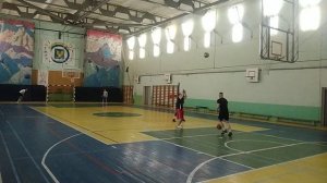 Игра в 101 . Трехочковый за три, средний за два . Попадание после подбора - 1. Кто быстрее Aleksandr