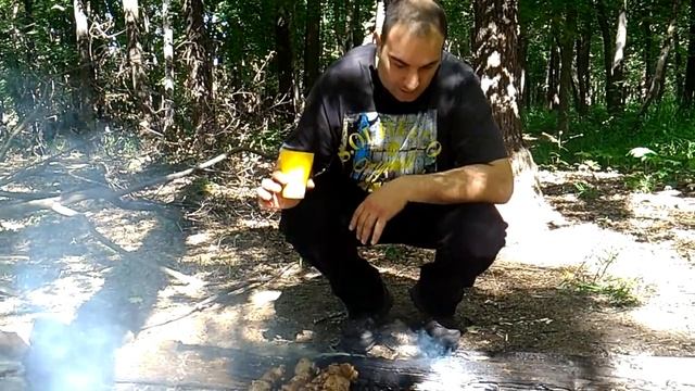 Поздравление с праздником.  Шашлык на бревнах