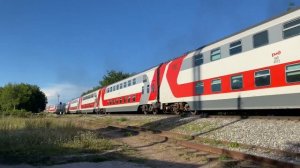 Тепловоз ТЭП70БС-183 с двухэтажным поездом «Чувашия» Че?