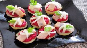 Тарталетки из картофеля с сельдью