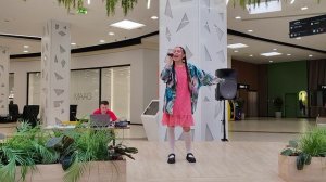 Перелетная птипоёт Надирова Алиса
ТРЦ Весна концерт Сила искусства. 
Огромное спасибо за приглашение