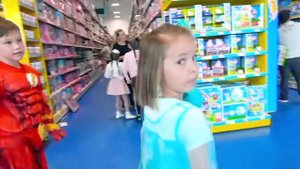 Мистер Макс Один День из Семья Халков Макса и Кати