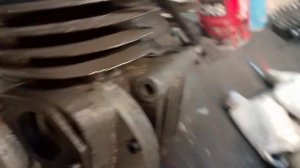 чезет 125 золотниковый клапан.