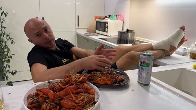 Упал с Велосипеда, теперь лечусь смотреть онлайн