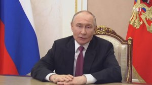 Путин поздравил "Комсомолку" с вековым юбилеем  / События на ТВЦ