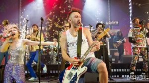 «Ленинград» выпустил песню о 90-х годах.