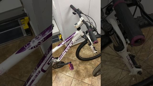 Велосипед GT Laguna смотреть онлайн