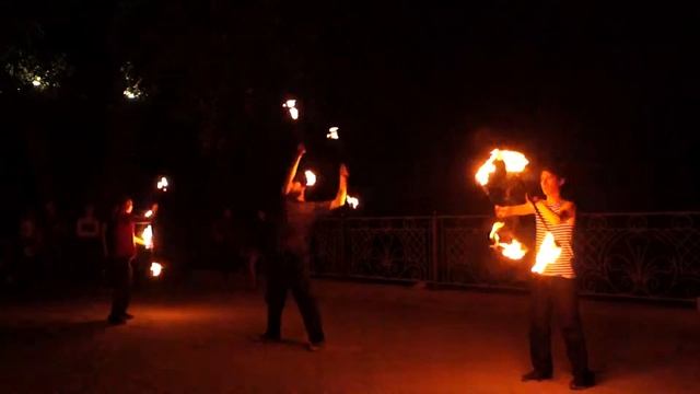 Фаер шоу в центре Тирасполя 20 июня 2015 смотреть онлайн