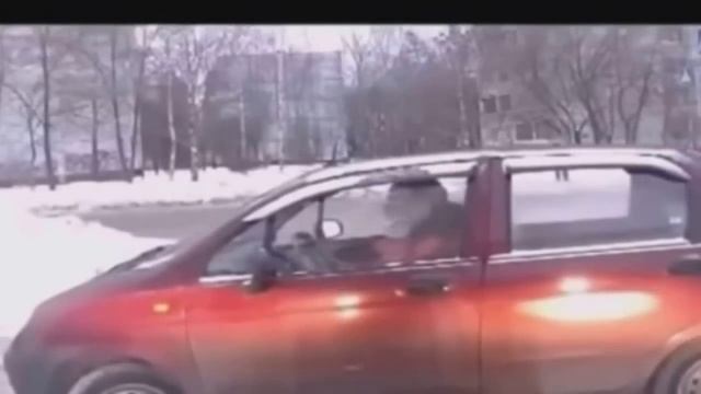 Большая подборка приколов девушки за рулем ухохочешься Woman on the road смотреть онлайн
