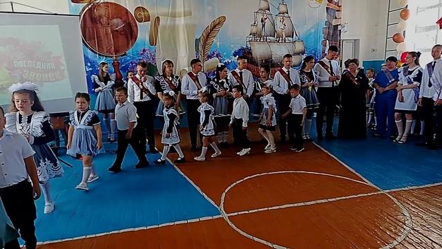 Последний звонок-2025г. Дёгтевская СОШ. смотреть онлайн