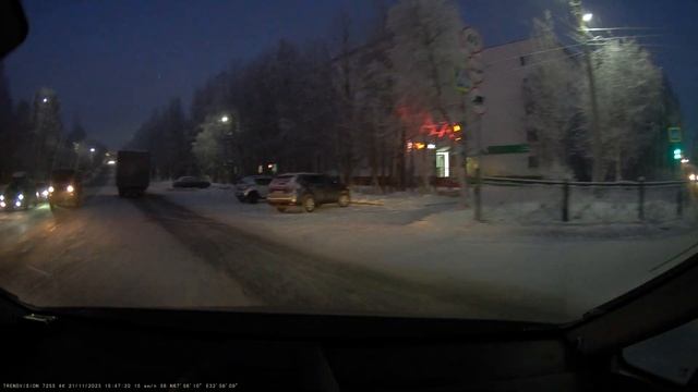 TrendVision TDR-725 Real 4K. Ночью. смотреть онлайн