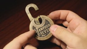 Замок блинный Champion 6 lever