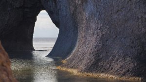 Тихий Морской прибой / АСМР / В каменном гроте бухты Дубовая  / Для медитации и отдыха / 1 час