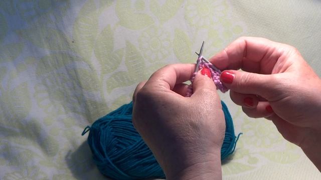 Укороченные ряды внутри полотна (на штанишках) смотреть онлайн