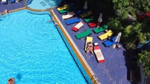 Паттайя. Golden Beach Hotel. Бассейн.