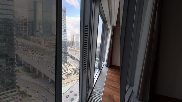 Представительский офис башни ОКО с кухней для кофе-ле?