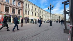 Русский и украинец гуляют по Москве